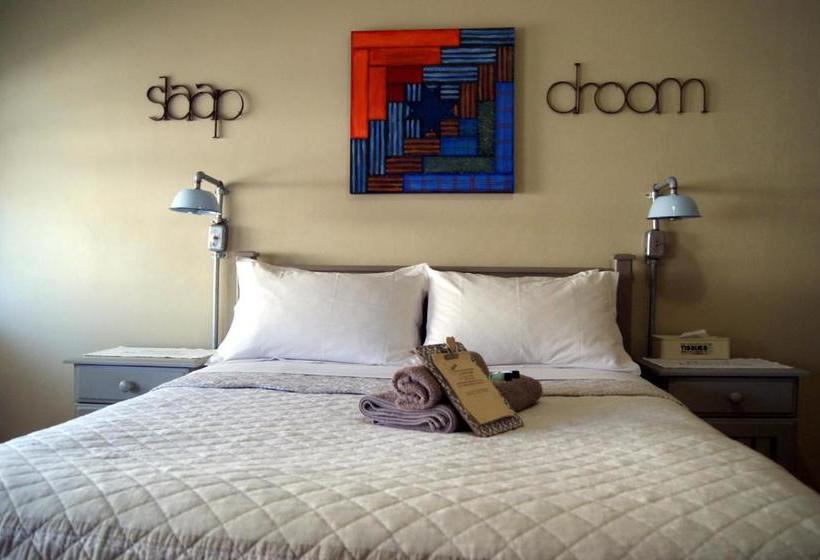 پانسیون Homestead Guesthouse And Coffee Shoppe