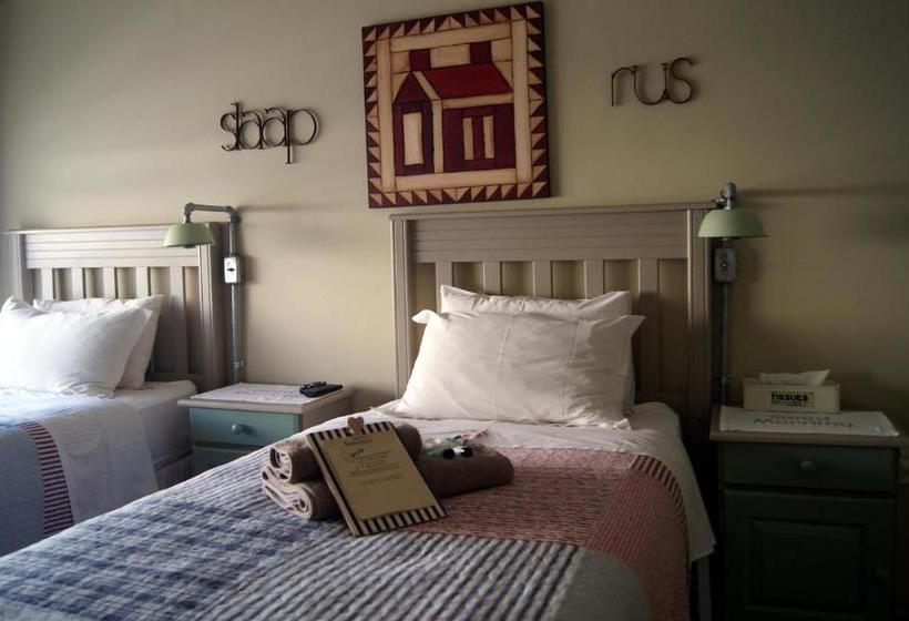 پانسیون Homestead Guesthouse And Coffee Shoppe