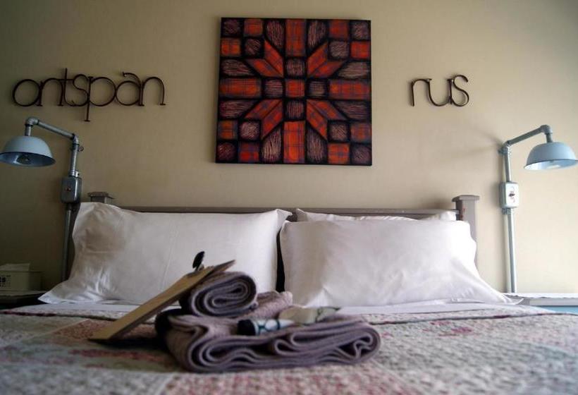 پانسیون Homestead Guesthouse And Coffee Shoppe