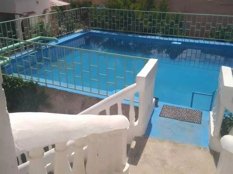 Majatalo Koom A Farm And A Retreat Center