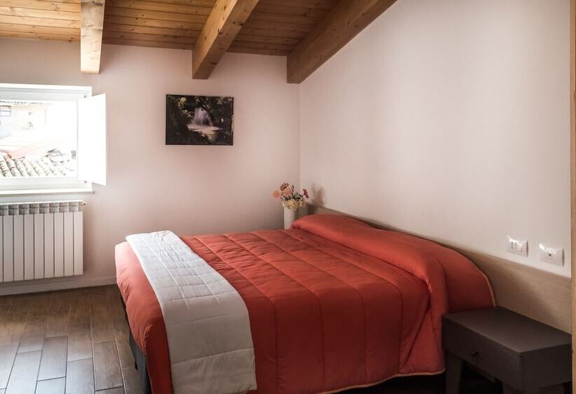 بنسيون Ostello Vallepietra