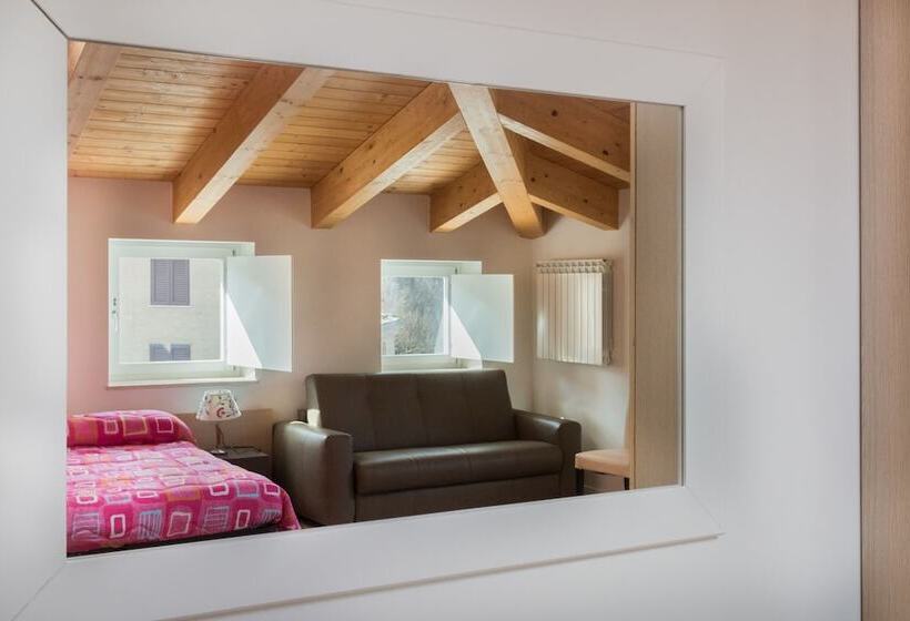 بنسيون Ostello Vallepietra