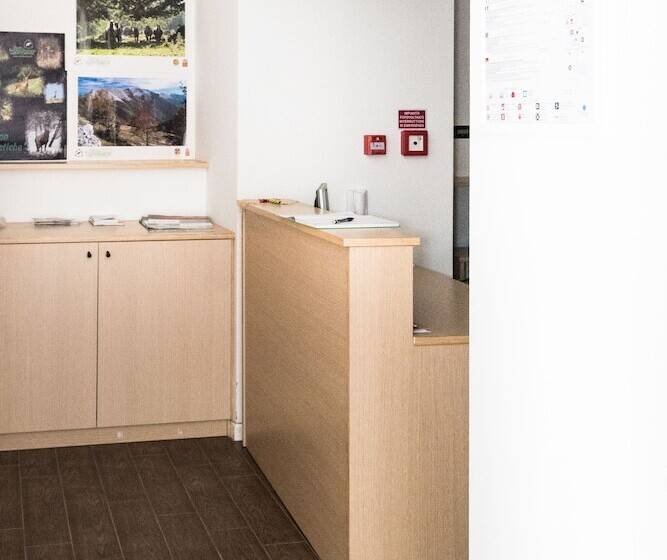 بنسيون Ostello Vallepietra