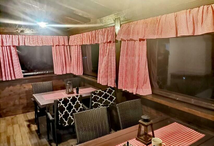 פנסיון Plitvice Mountain Spring