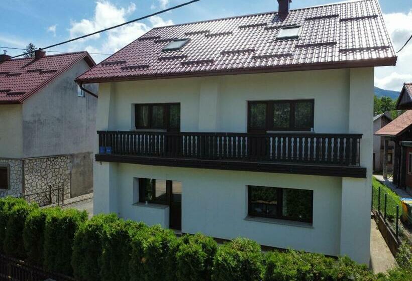 פנסיון Plitvice Mountain Spring