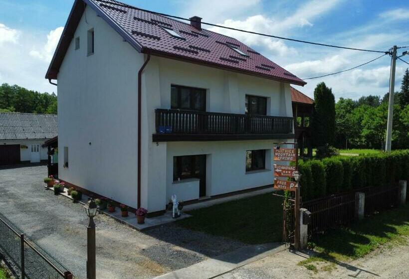 פנסיון Plitvice Mountain Spring