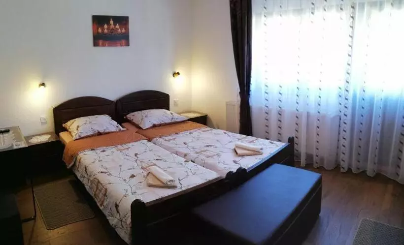 Majatalo Plitvice Mountain Spring