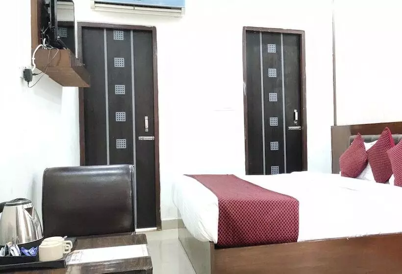 Se Hotel Grand Aryavart