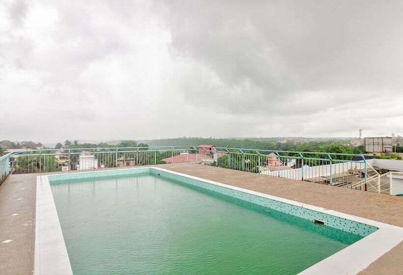 Collection O 38994 Hotel Orion