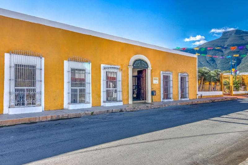 Отель Restaurante Y  Ancira