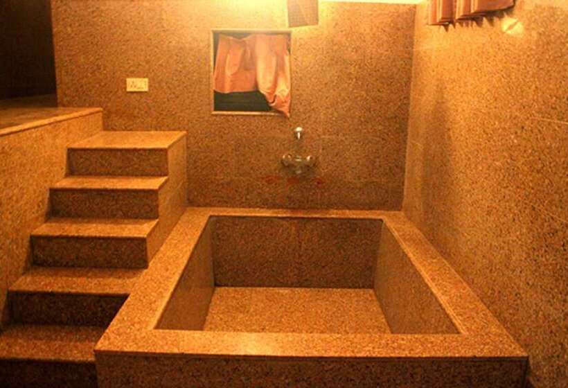 호텔 Lsq Luxuria Villa