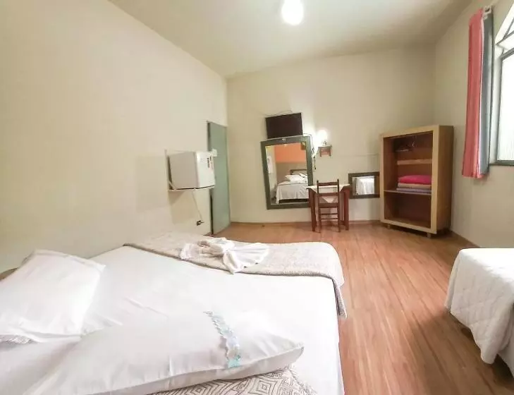 ホテル Pousada E Chalés Arco íris