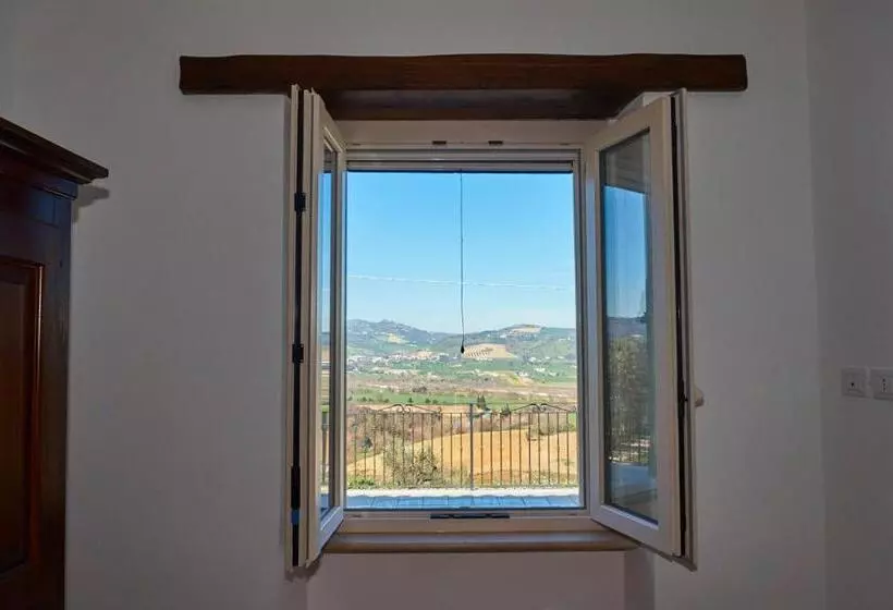 田舎風ホテル Azienda Agricola Perconti