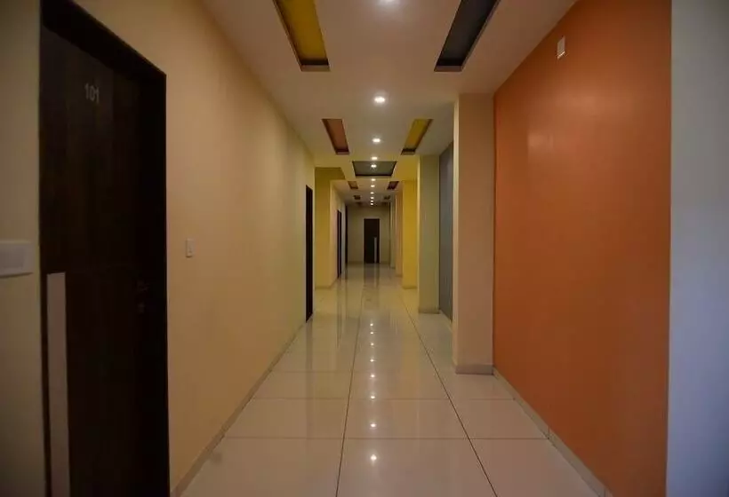 ホテル Savera Palace