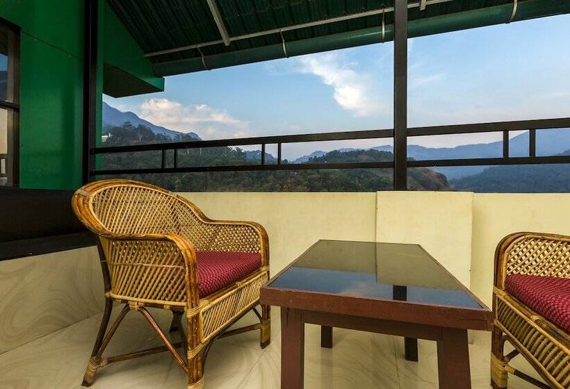 בית מלון כפרי Skyridge Munnar