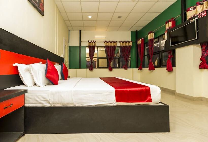 בית מלון כפרי Skyridge Munnar