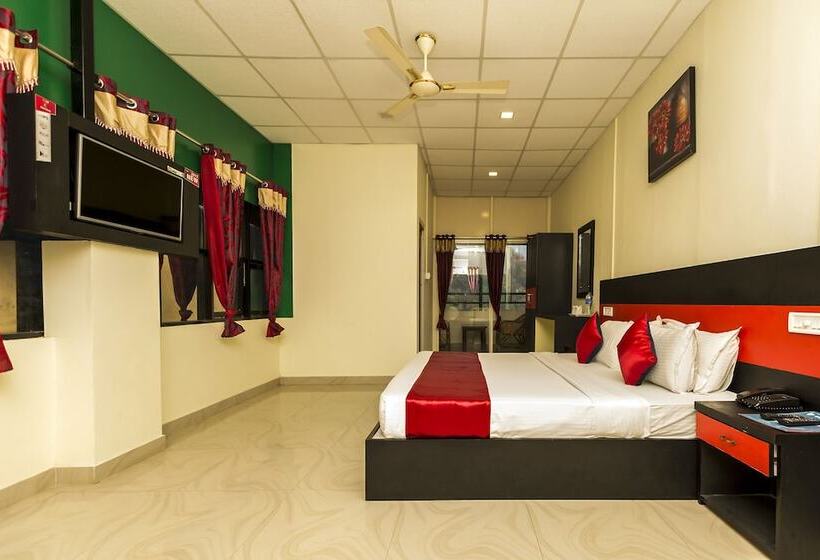 בית מלון כפרי Skyridge Munnar