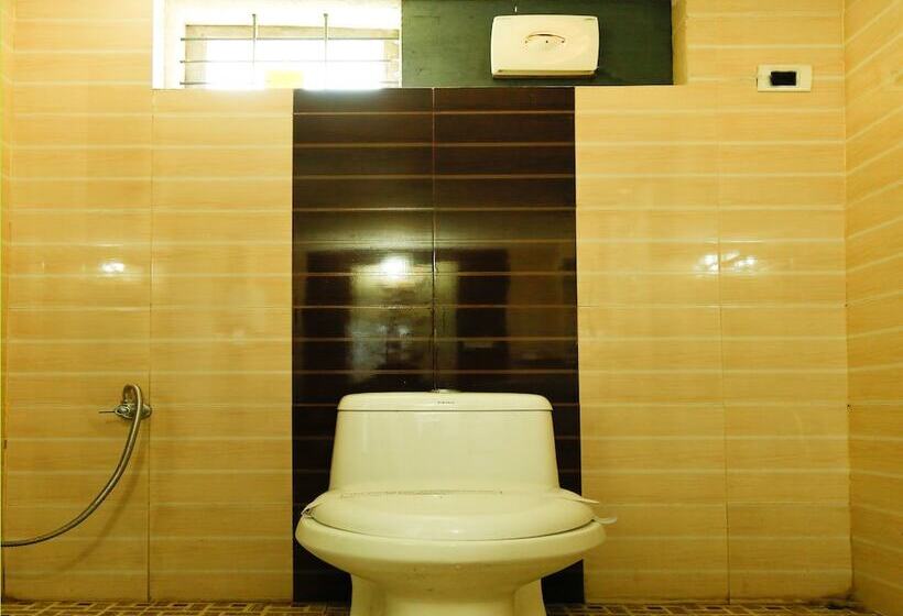 בית מלון כפרי Skyridge Munnar