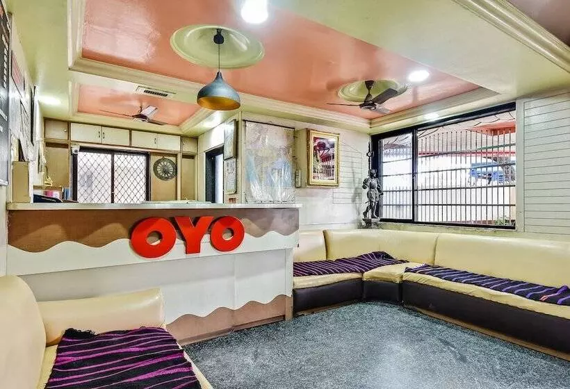 ホテル Spot On 48601 Shivneri Lodge