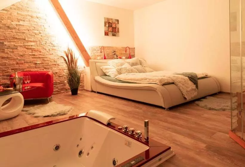 Romantický Wellness Suite Hotel Heinz