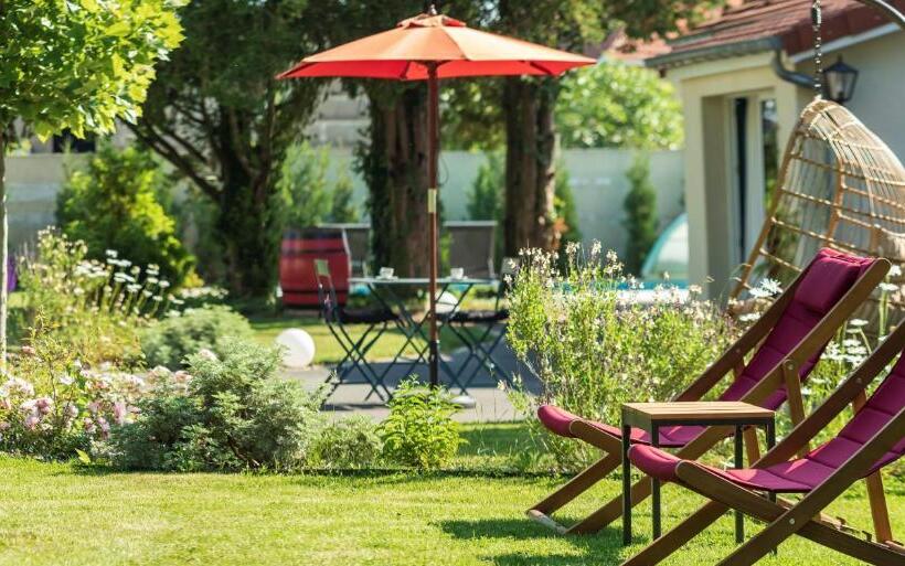 膳宿费 La Ressourçante