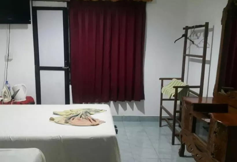 Majatalo Palm Hill Guest House