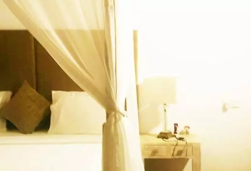 Majatalo Palm Hill Guest House