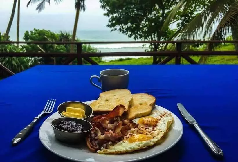 Majatalo Palm Hill Guest House