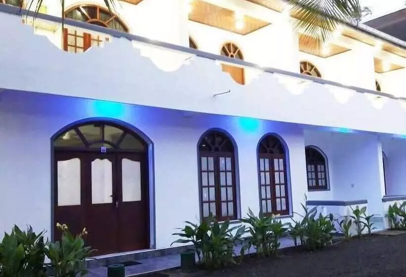 Majatalo Palm Hill Guest House