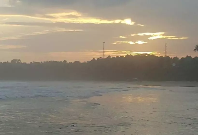 Majatalo Palm Hill Guest House