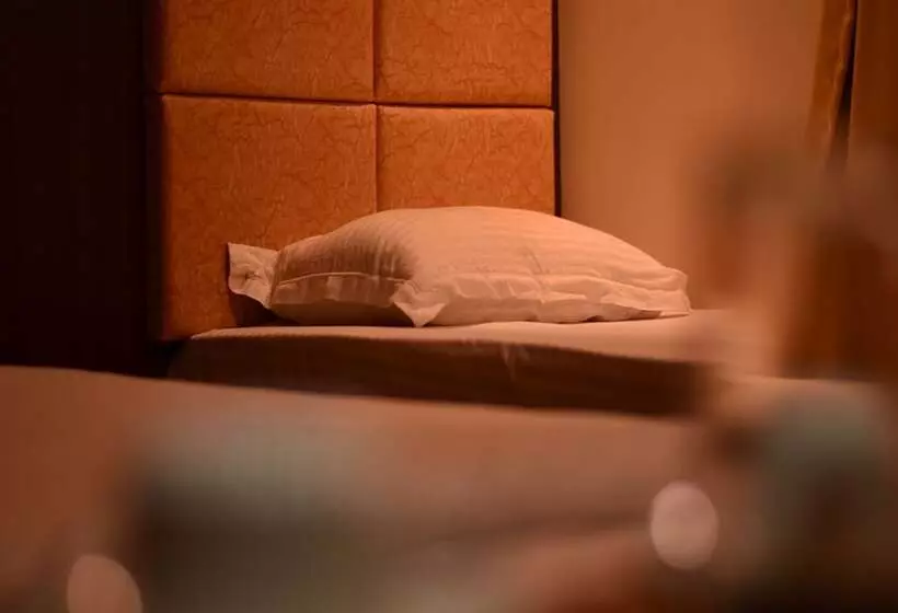 Rajnandini Hotel And Banquet