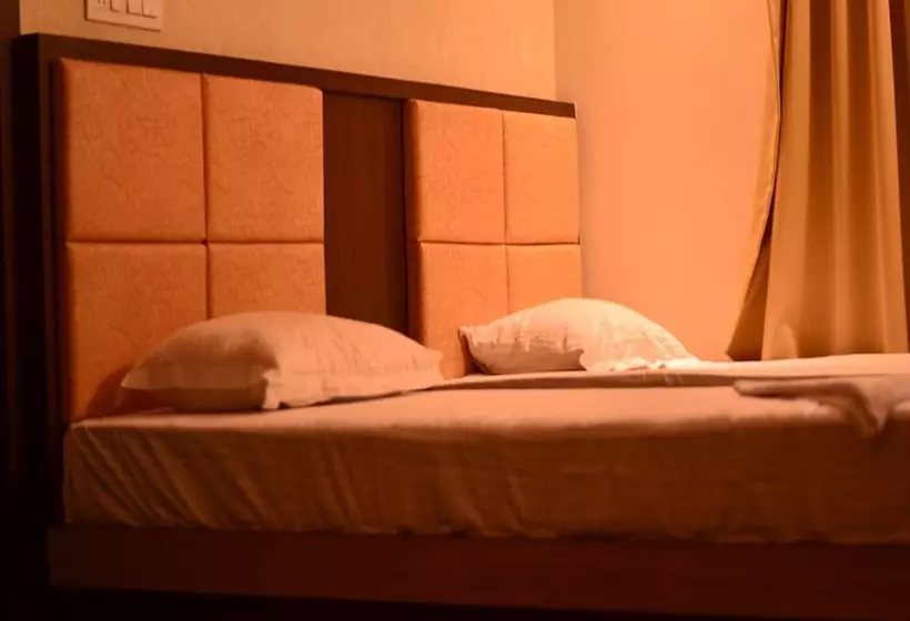 Rajnandini Hotel And Banquet