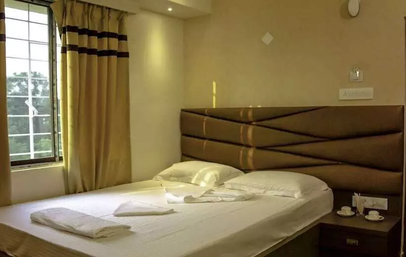 Rajnandini Hotel And Banquet