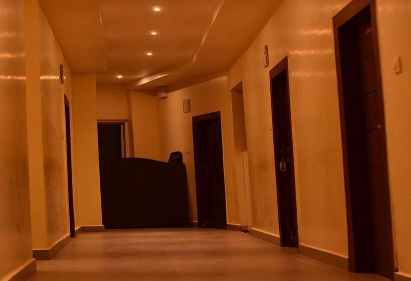 Rajnandini Hotel And Banquet