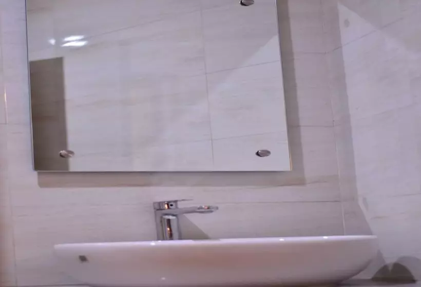 Rajnandini Hotel And Banquet