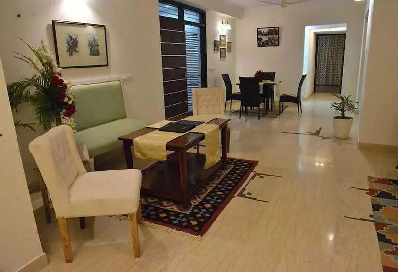 Ranbanka Apartments