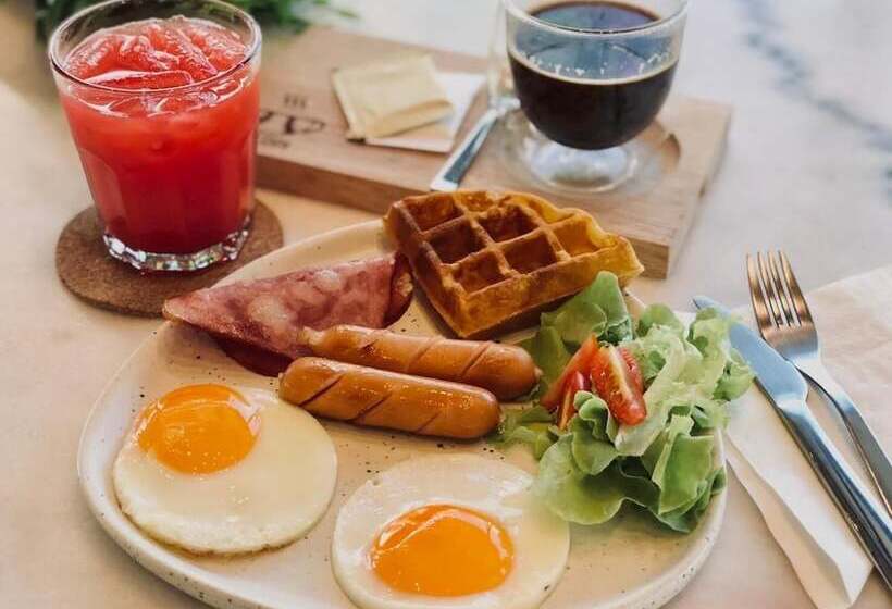 Tolopoti Hotel & Resort