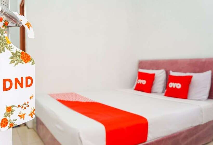 فندق صغير Cempaka Homestay By Oyo Rooms