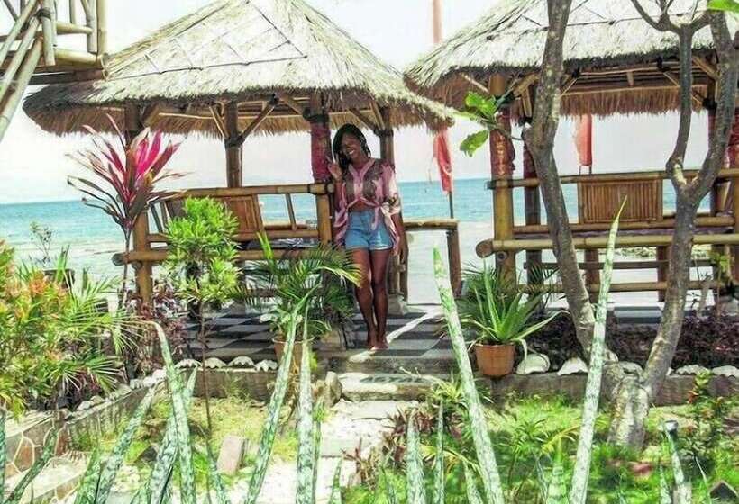 Albergue Coastal Inn