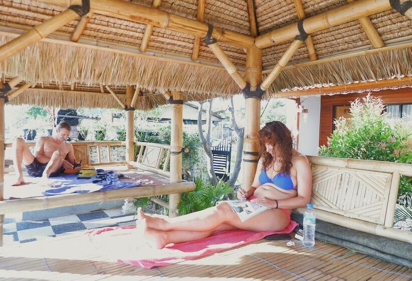 Albergue Coastal Inn