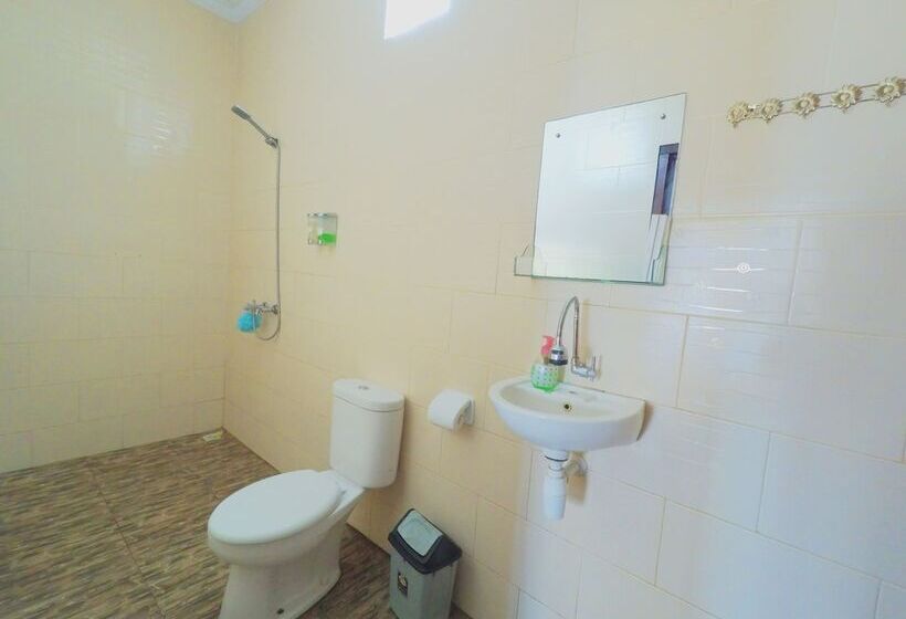 Albergue Coastal Inn