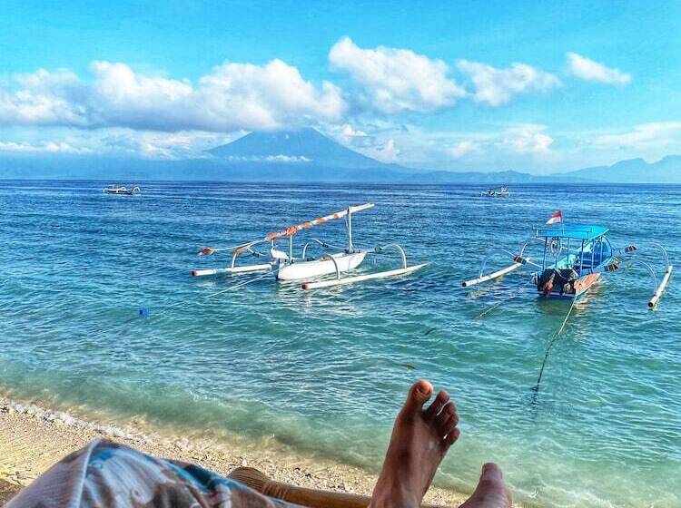 Albergue Coastal Inn