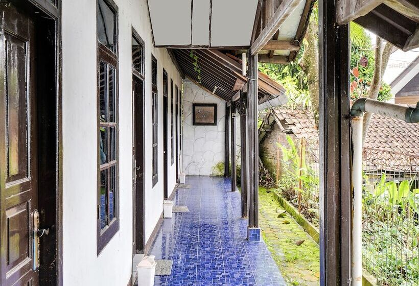 فندق صغير Pondok Gembyang Ciwidey By Oyo Rooms