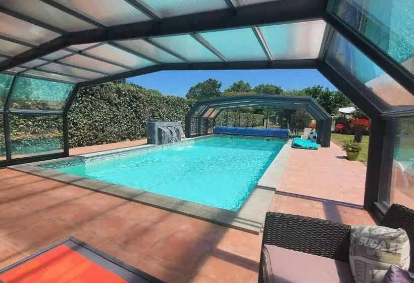 تختخواب و صبحانه Le Clos De La Presqu île