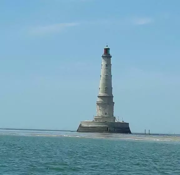 تختخواب و صبحانه Le Clos De La Presqu île