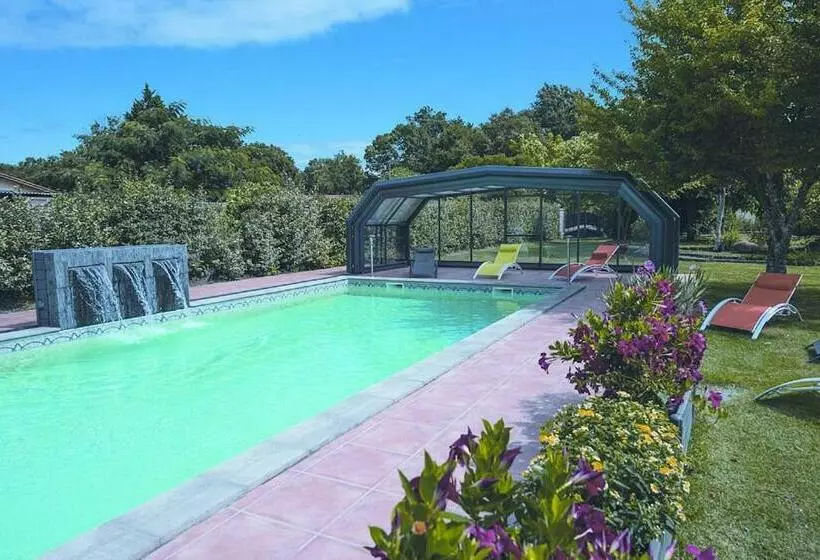 تختخواب و صبحانه Le Clos De La Presqu île