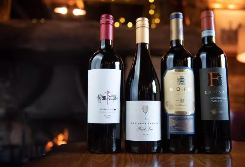 Aamiaismajoitus (B&B) The Talkhouse