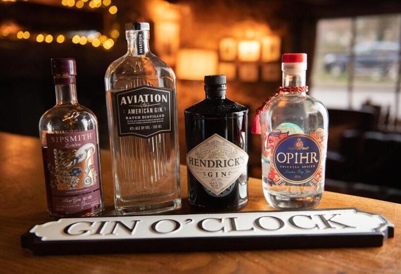 مبيت وإفطار The Talkhouse