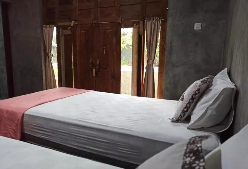 Aamiaismajoitus (B&B) Watukarung Ristu Homestay