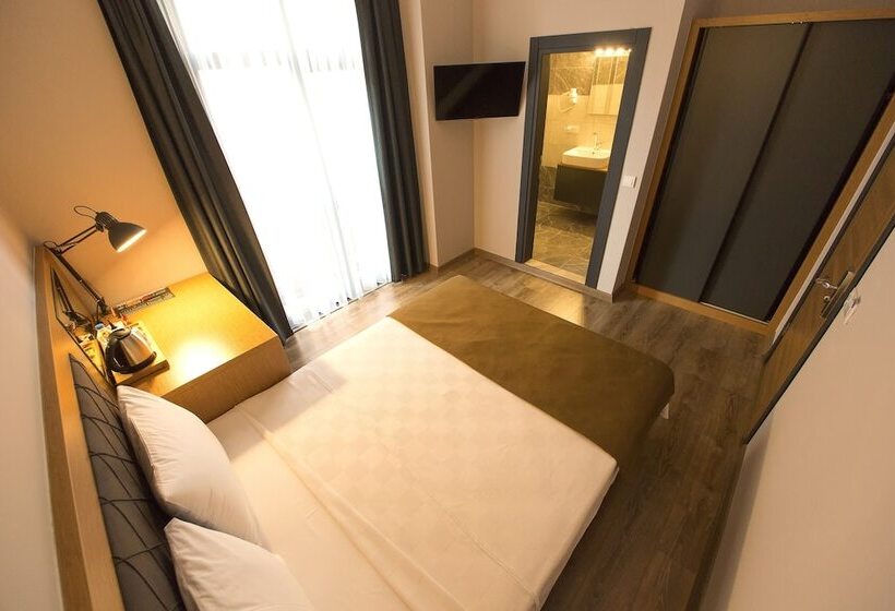 Отель Big Point Plus